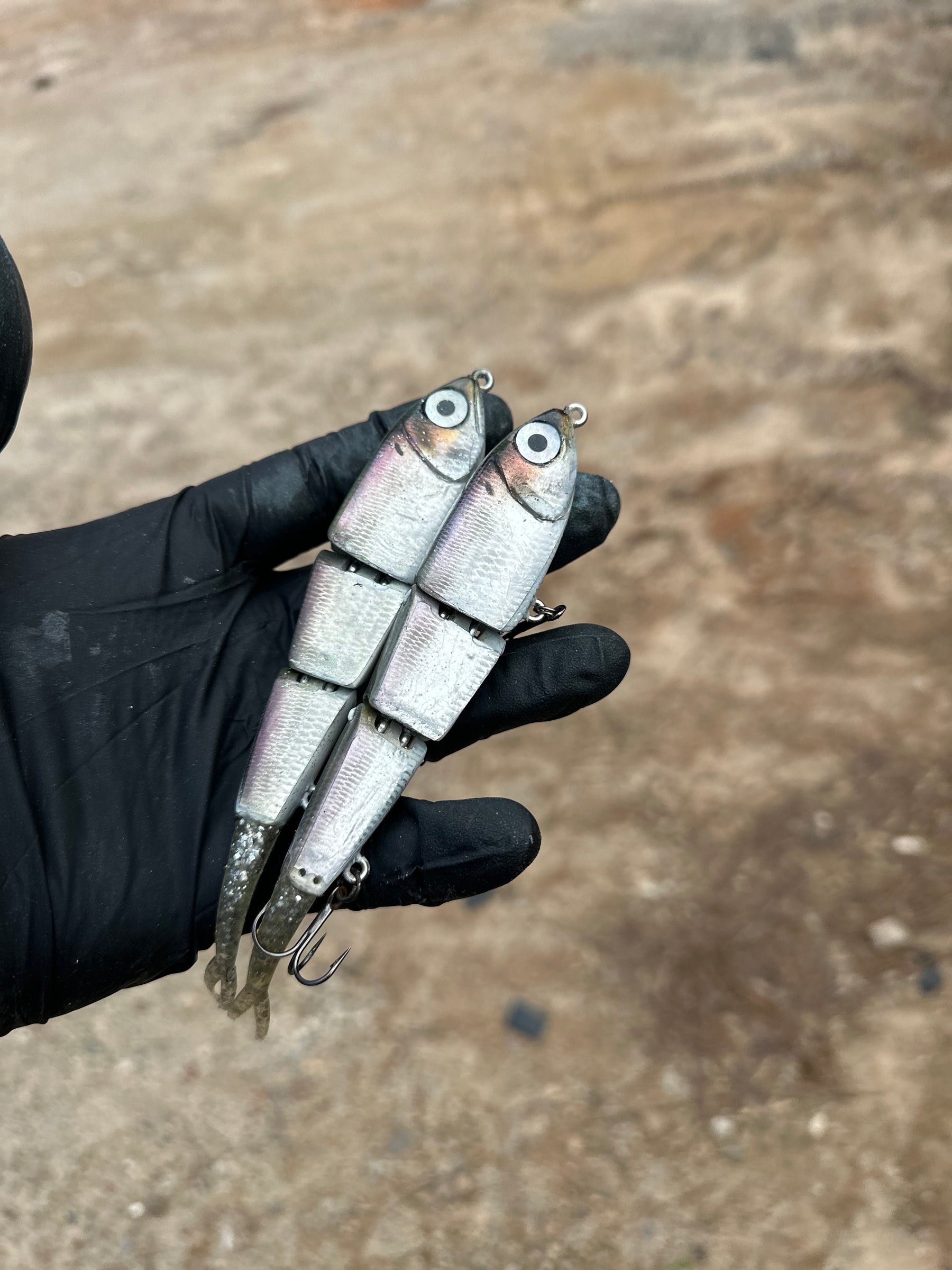 ** 44 MAG - (S) V2 ST  - SHATTERED CHROME HERRING