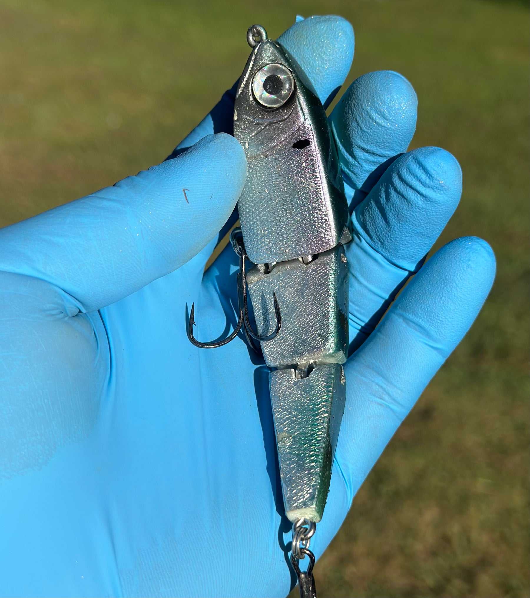 ** 44 MAG V1 - (S) CLASSIC HT  - FOIL CHROME HERRING- IN STOCK
