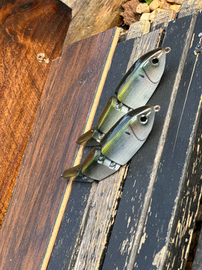 **LIMITED** 44 MAG CLASSIC - (S) HOOKTAIL - HOOCH GREEN FLASH HERRING