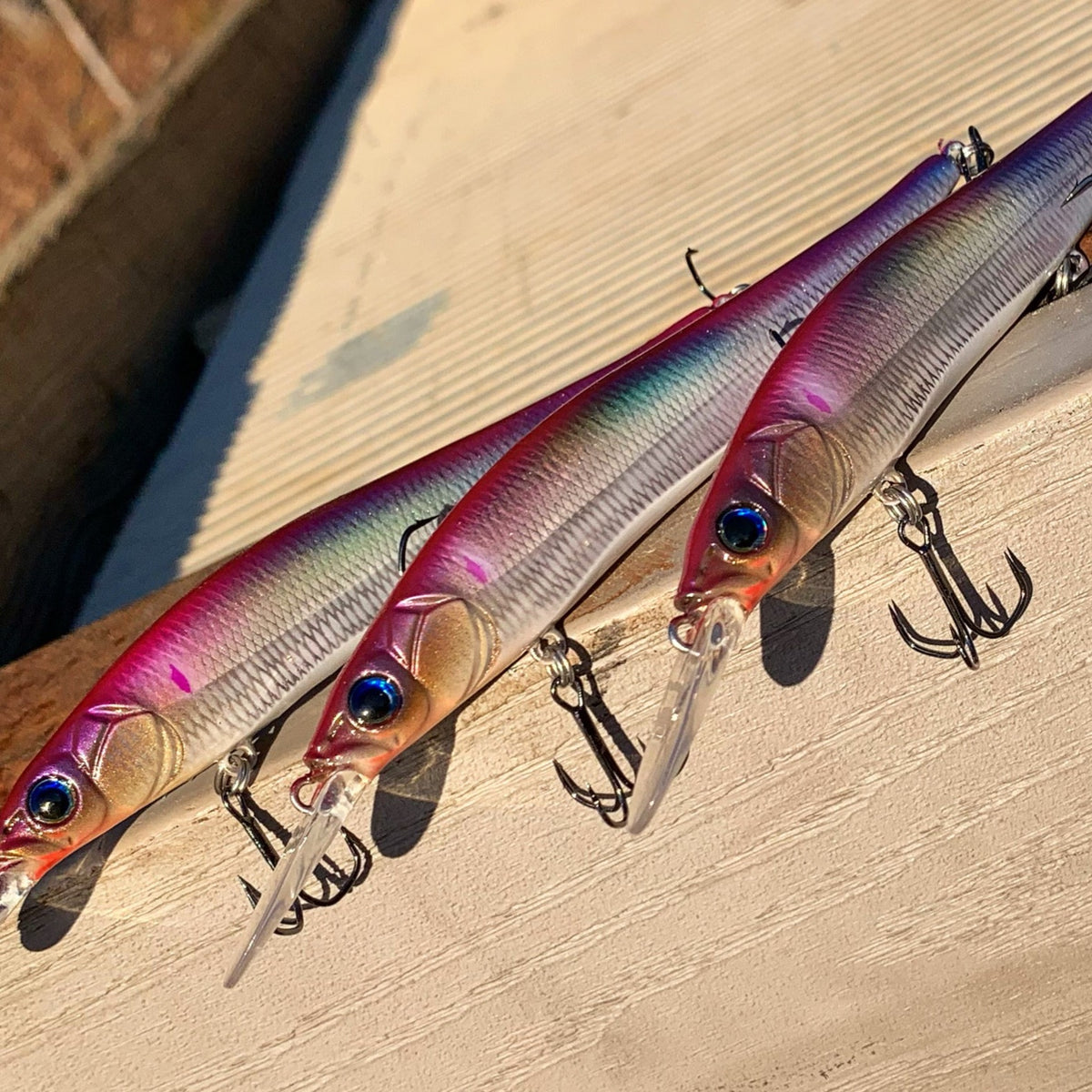 ** NEW ** LIMITED MEGABASS VISION 110+1  -  ‘PINK THREADFIN’